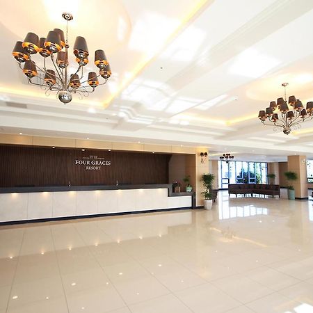 סאוגוויפו The Four Grace Resort מראה חיצוני תמונה